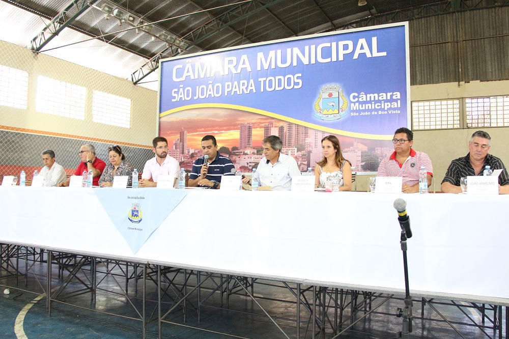 ‘Câmara Municipal – São João para Todos’ mobiliza população do Durval Nicolau