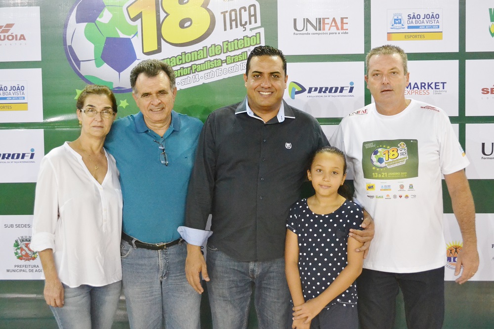 Vereadores prestigiam abertura da Taça Internacional de Futebol do Interior Paulista