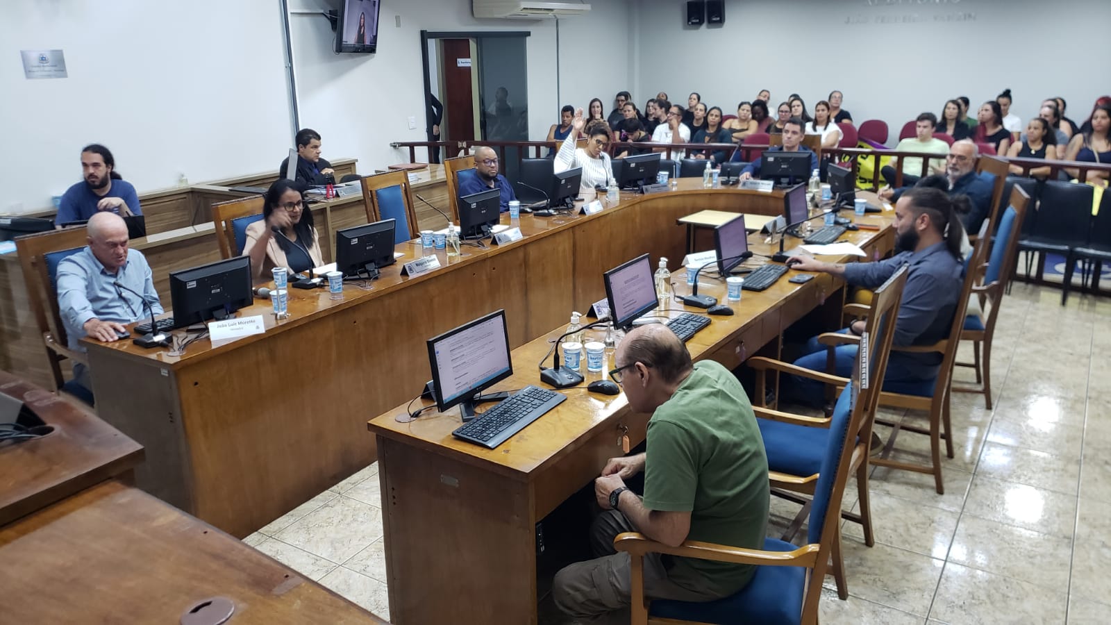 2ª SESSÃO ORDINÁRIA - 23.02.26 - RESUMO DAS VOTAÇÕES E DEBATES