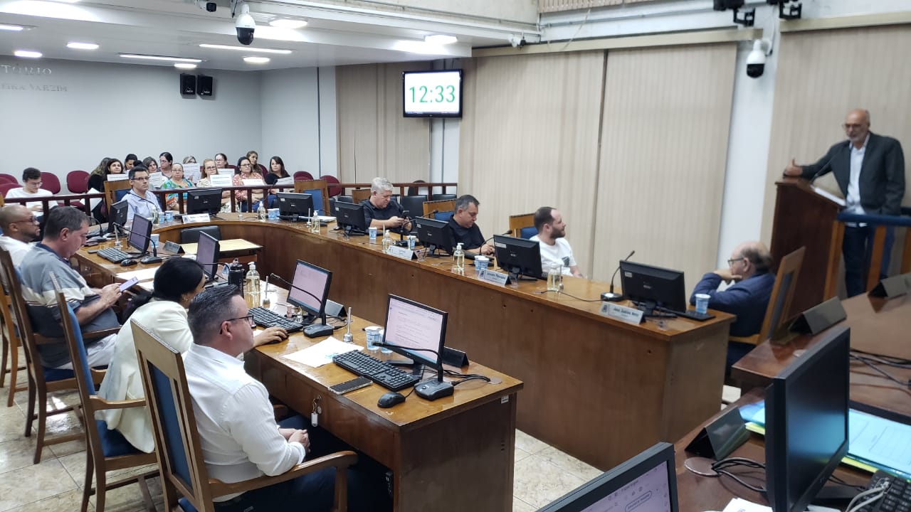 37ª SESSÃO ORDINÁRIA - 24.11.25 - RESUMO DAS VOTAÇÕES E DEBATES