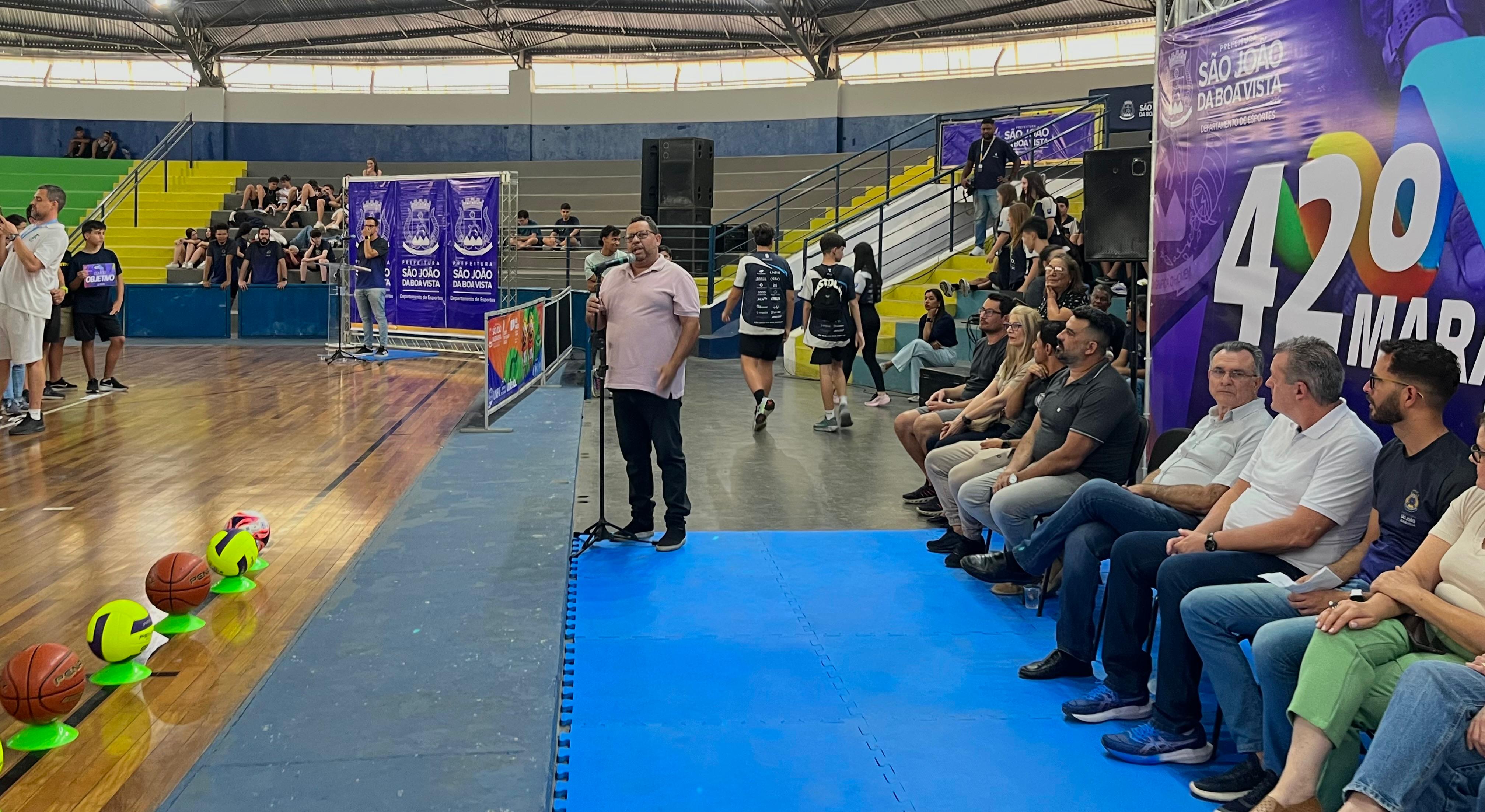 ABERTURA DA 42ª MARATONA MOVIMENTA GINÁSIO DO CIC