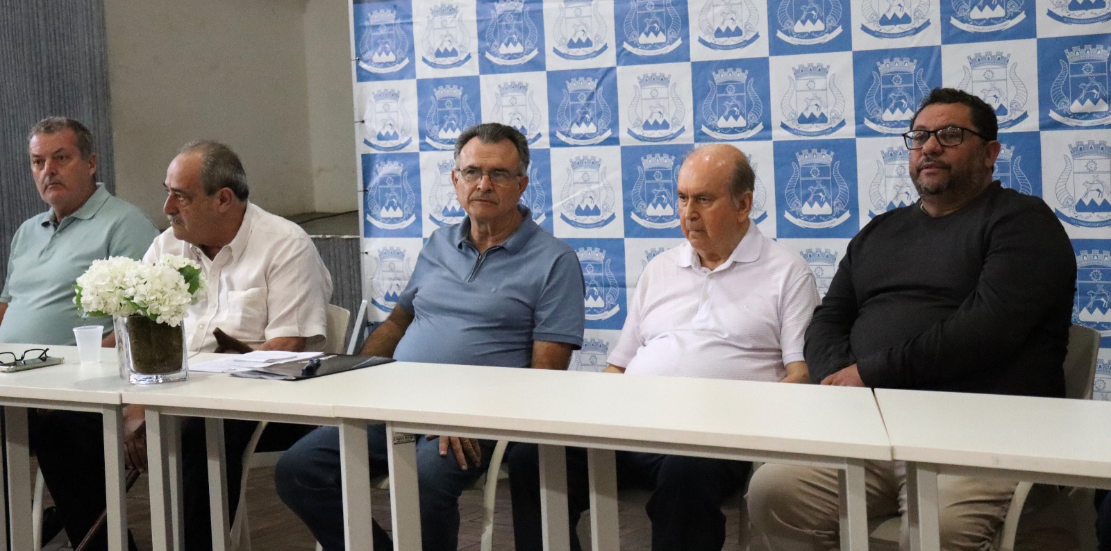 ASSINADO CONTRATO PARA ADMINISTRAÇÃO DO PALMEIRAS F.C.