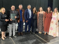 PRESIDENTE BIRA PRESTIGIA CELEBRAÇÃO AOS FISIOTERAPEUTAS