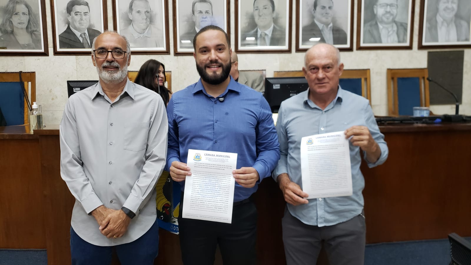 VEREADORES TOMAM POSSE NA CÂMARA DE SÃO JOÃO DA BOA VISTA
